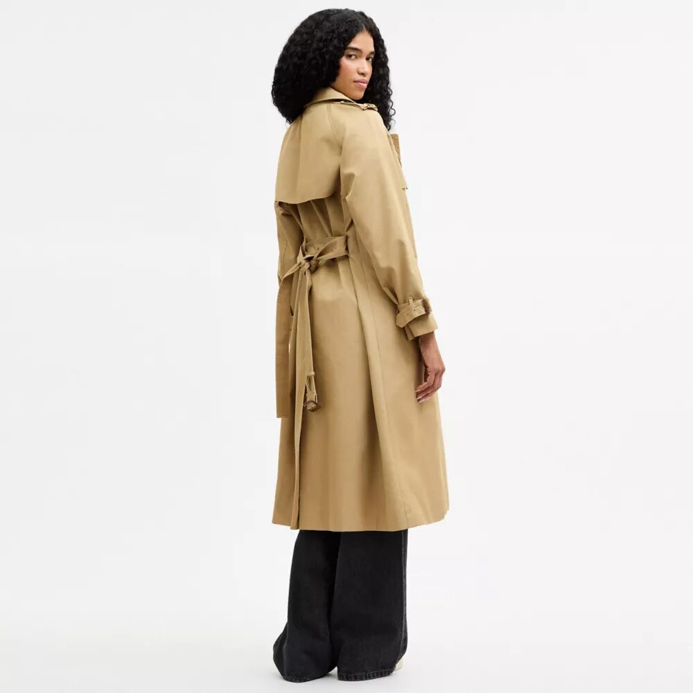 Avslappnad trenchcoat