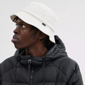 Bucket-hatt i denim
