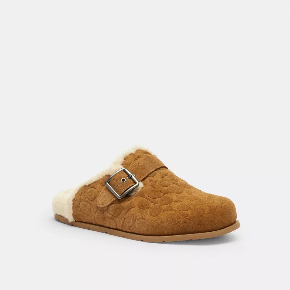 Clogs med spänne i vårt signaturutförande
