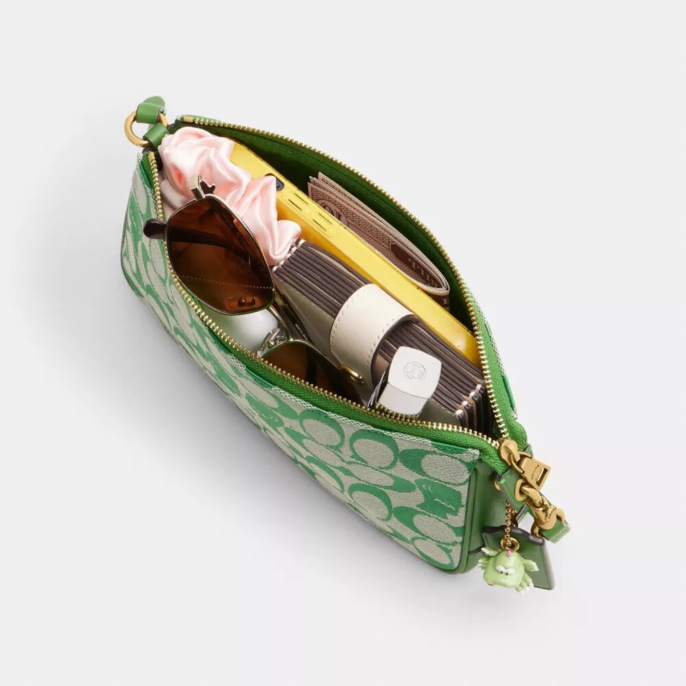 Coach