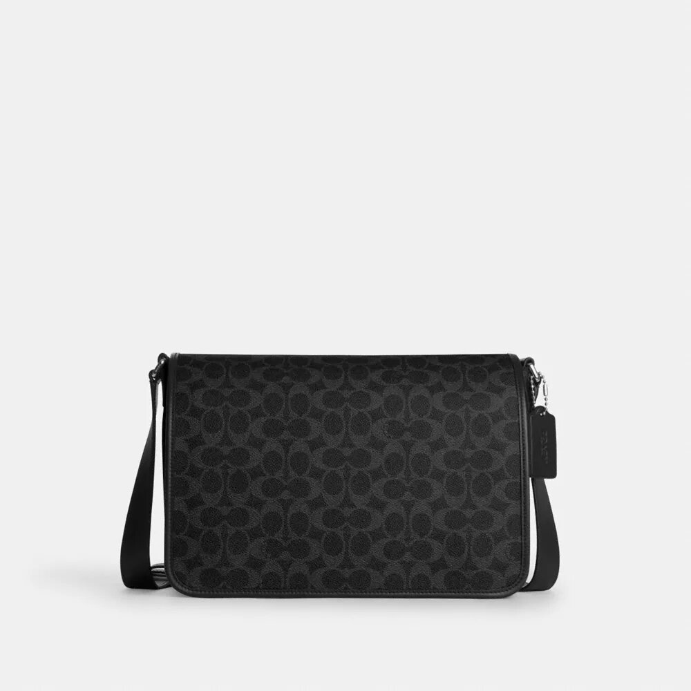 Colby Messenger Bag 32 i Signature Canvas
