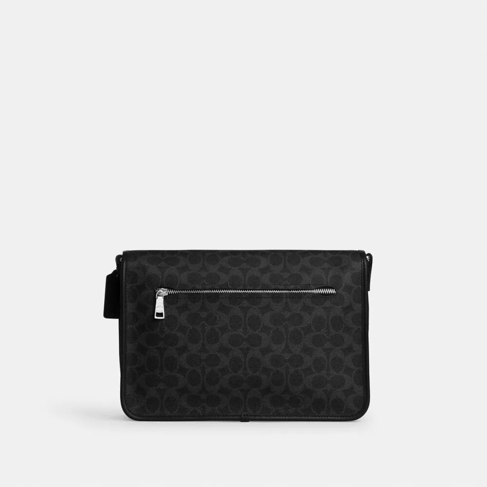 Colby Messenger Bag 32 i Signature Canvas