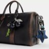 Compass Bag 35 i slitet läder med smycken