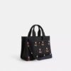 Disney X Coach Cargo Tygkassa 26 med Musse Pigg i regenerativ bomullscanvas