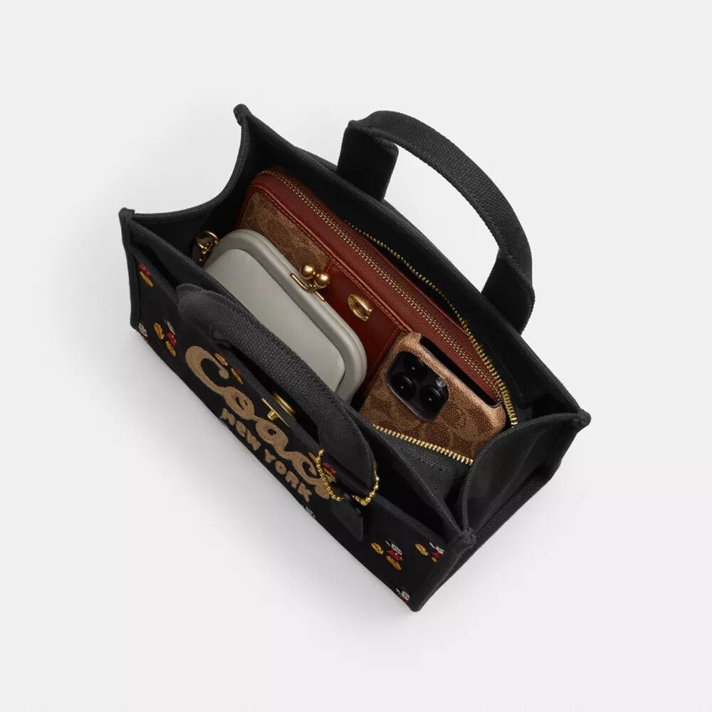 Disney X Coach Cargo Tygkassa 26 med Musse Pigg i regenerativ bomullscanvas