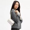 Elodie crossbody-väska 18