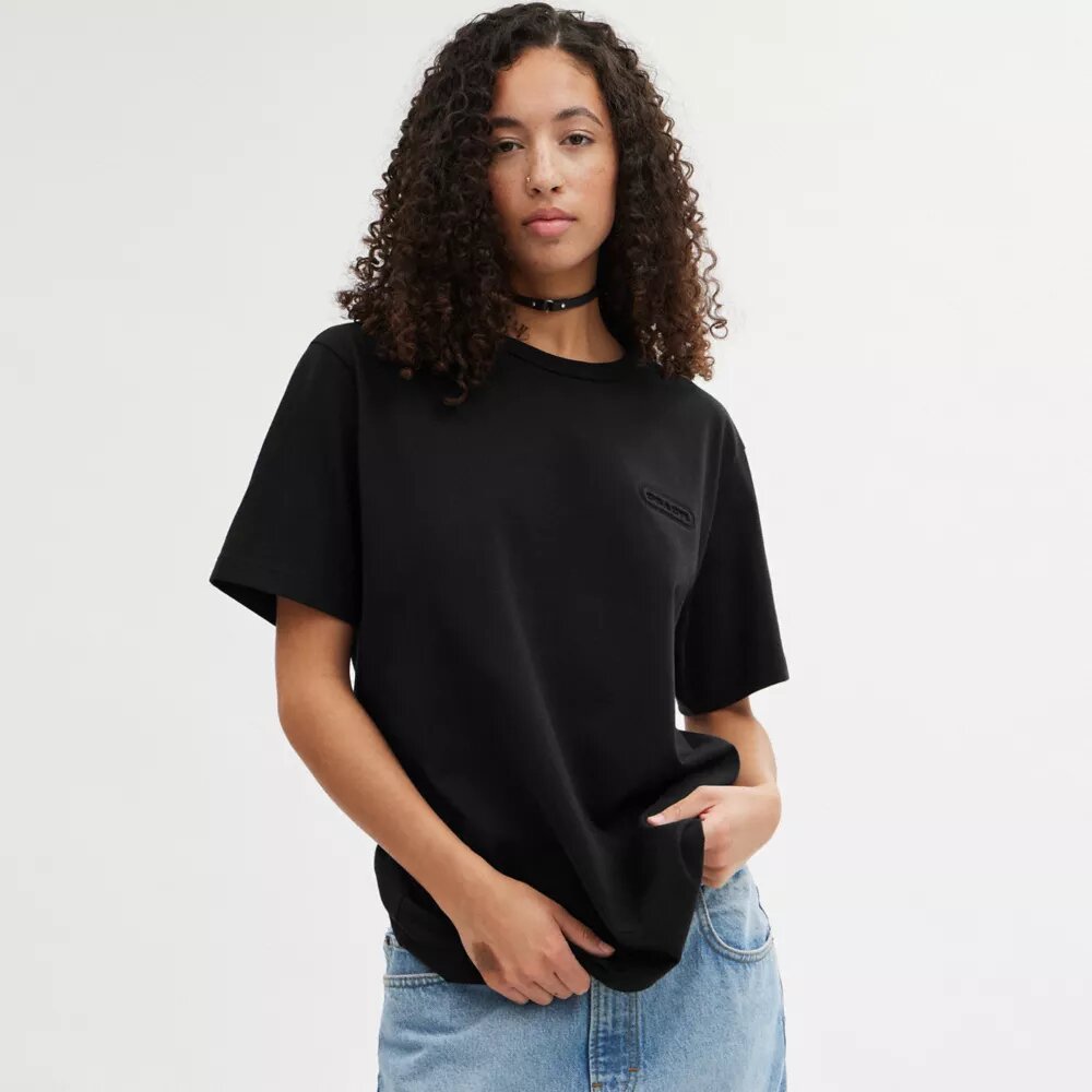 En oumbärlig T-shirt