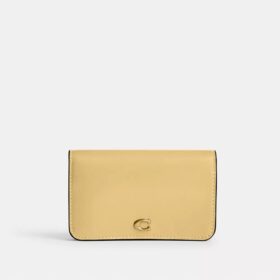 Essential Slim kortfodral