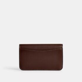 Essential Slim kortfodral