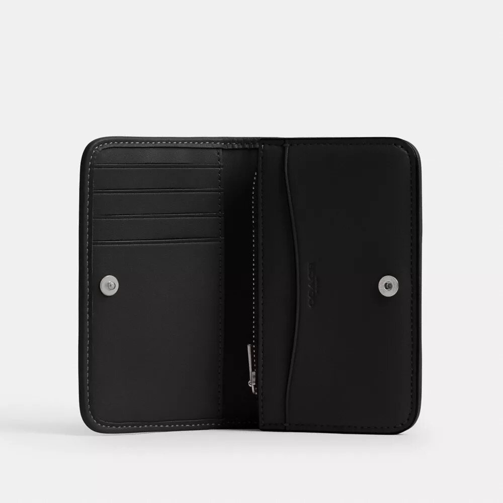 Essential Slim-kortfodral i Crystal Signature Jacquard