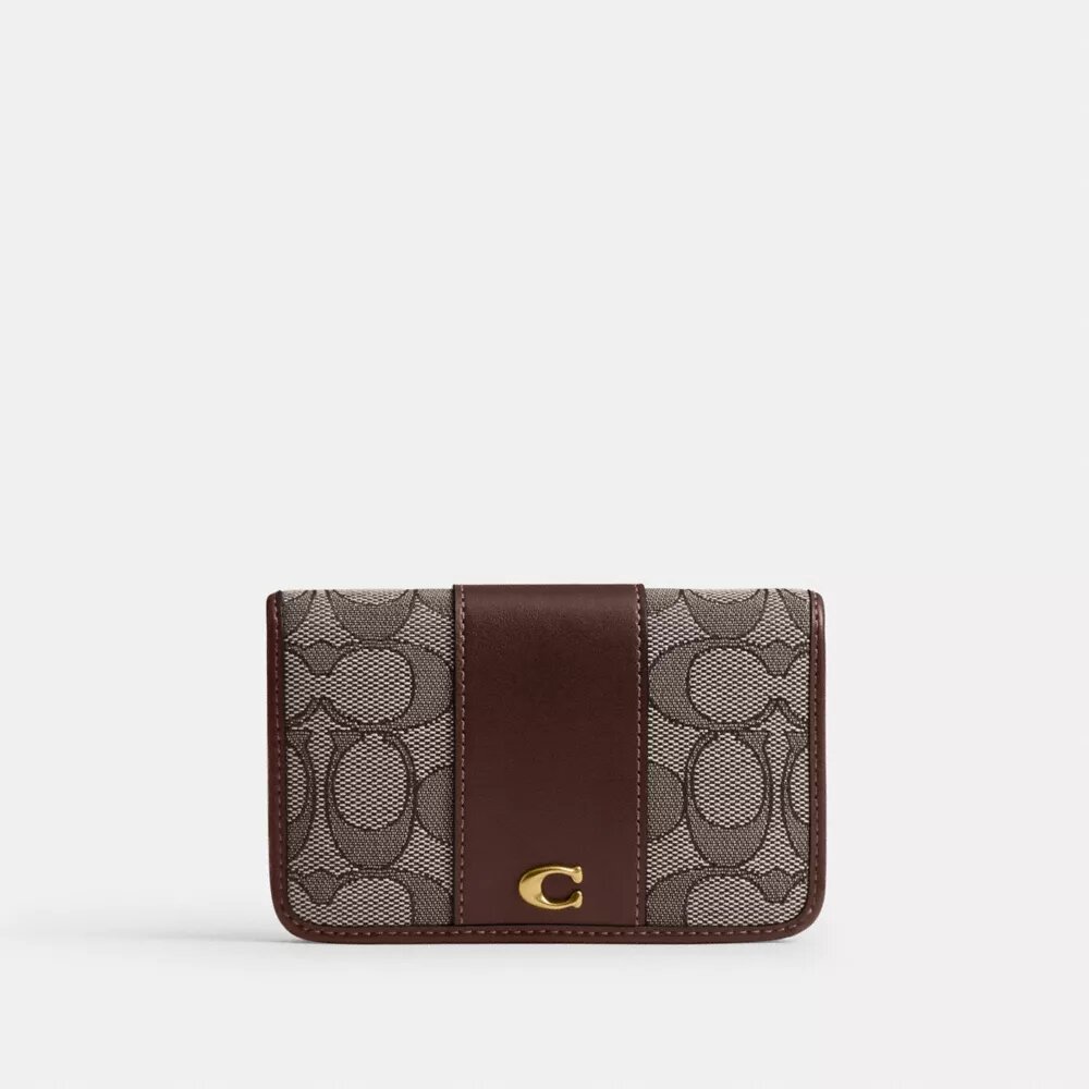 Essential Slim-kortfodral i signaturjacquard