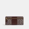 Essential Slim Plånbok i vår signaturjacquard