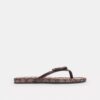 Flip-flops med rosett i Signature Jacquard