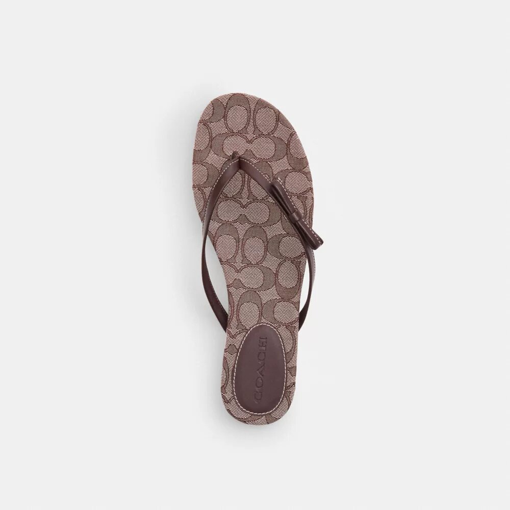 Flip-flops med rosett i Signature Jacquard