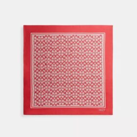 Fyrkantig silkescarf med texturerat signaturmönster