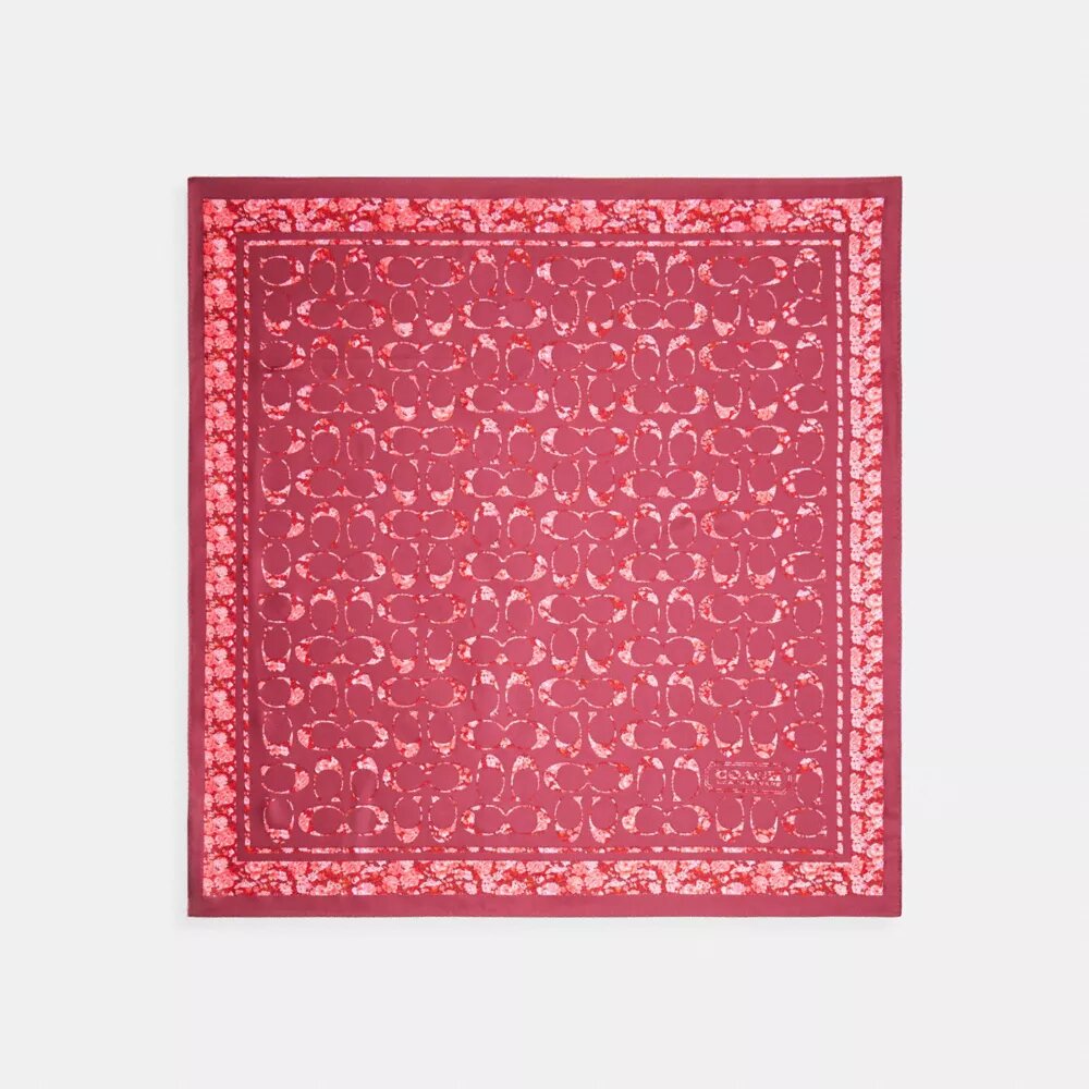 Fyrkantig silkescarf med vårt signaturmönster ”Rose Meadow”