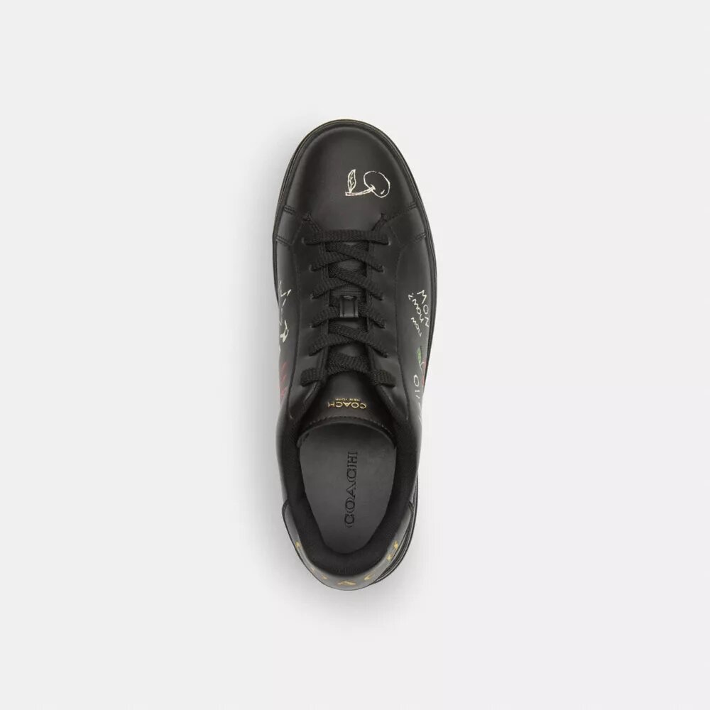Höga sneakers med skissmönster