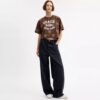 Horse and Carriage-motiv med hjärta – kort T-shirt i ekologisk bomull