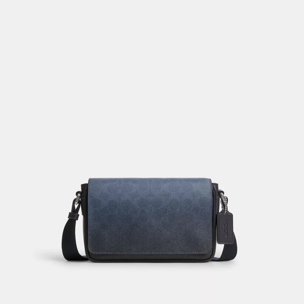 Jack liten crossbody-väska med lock i Ombre Signature Canvas