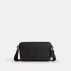 Jack Small Flap Axelremsväska i Signature Canvas