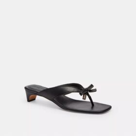 Kitten heel-sandal med rosett