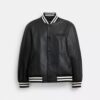 Läderjackor i varsity-stil