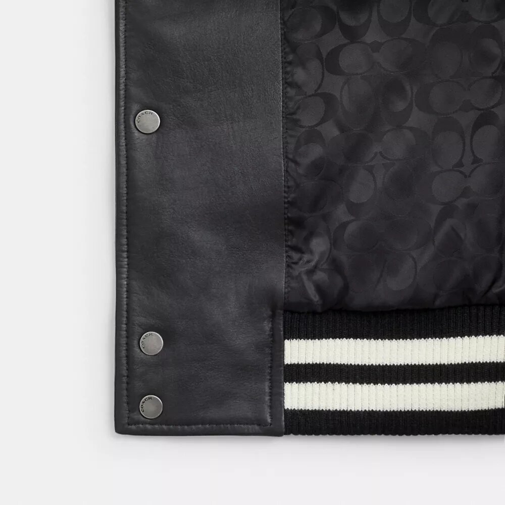 Läderjackor i varsity-stil