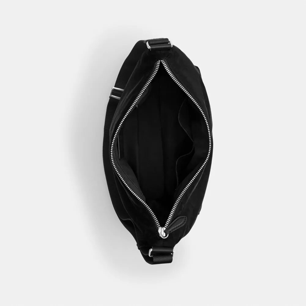 Leo Crossbody i signaturnylon