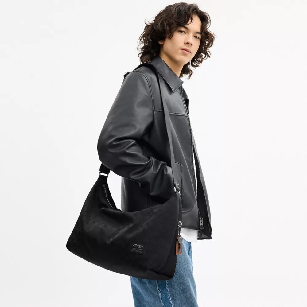 Leo Crossbody i signaturnylon