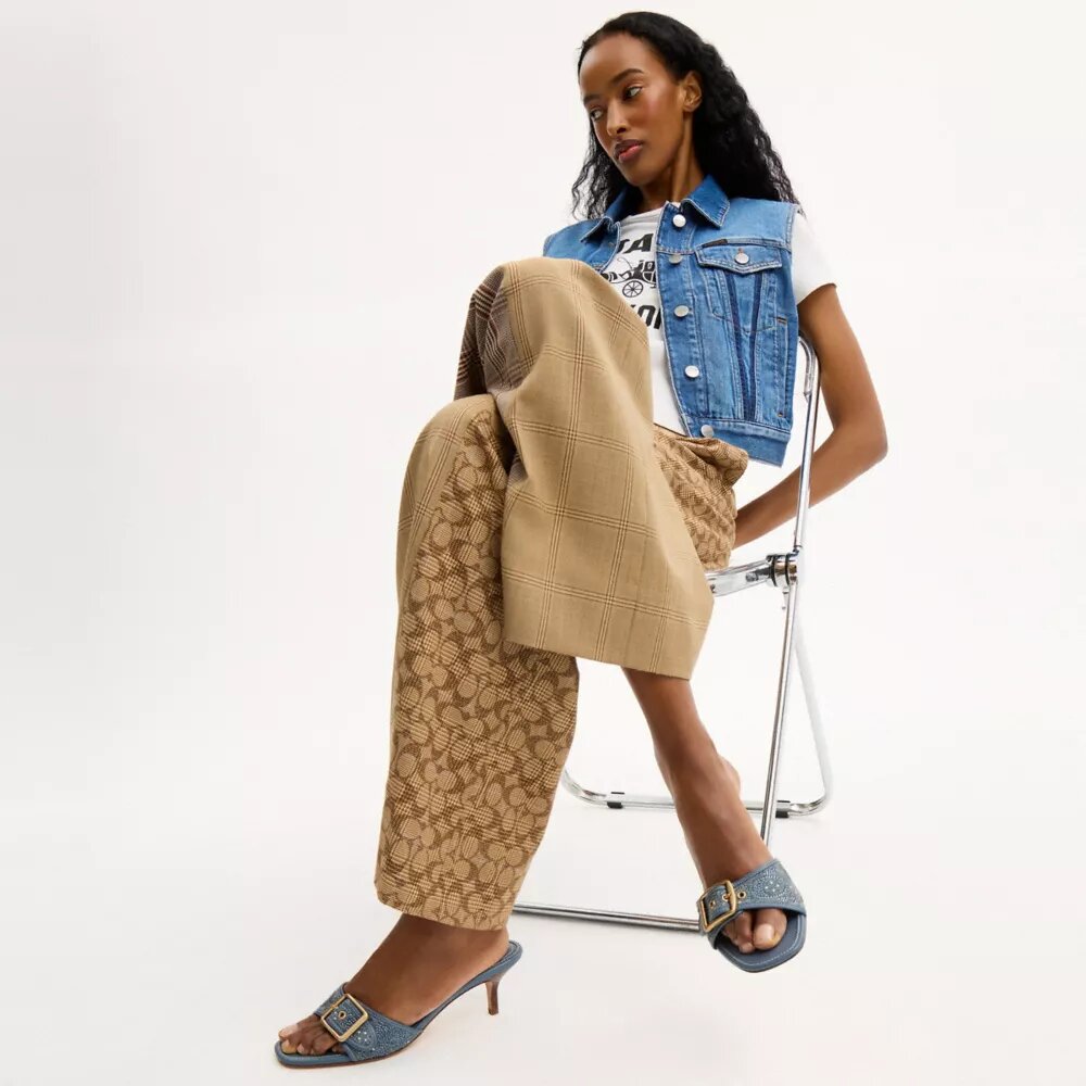 Margot-sandaler i Crystal Signature-denim