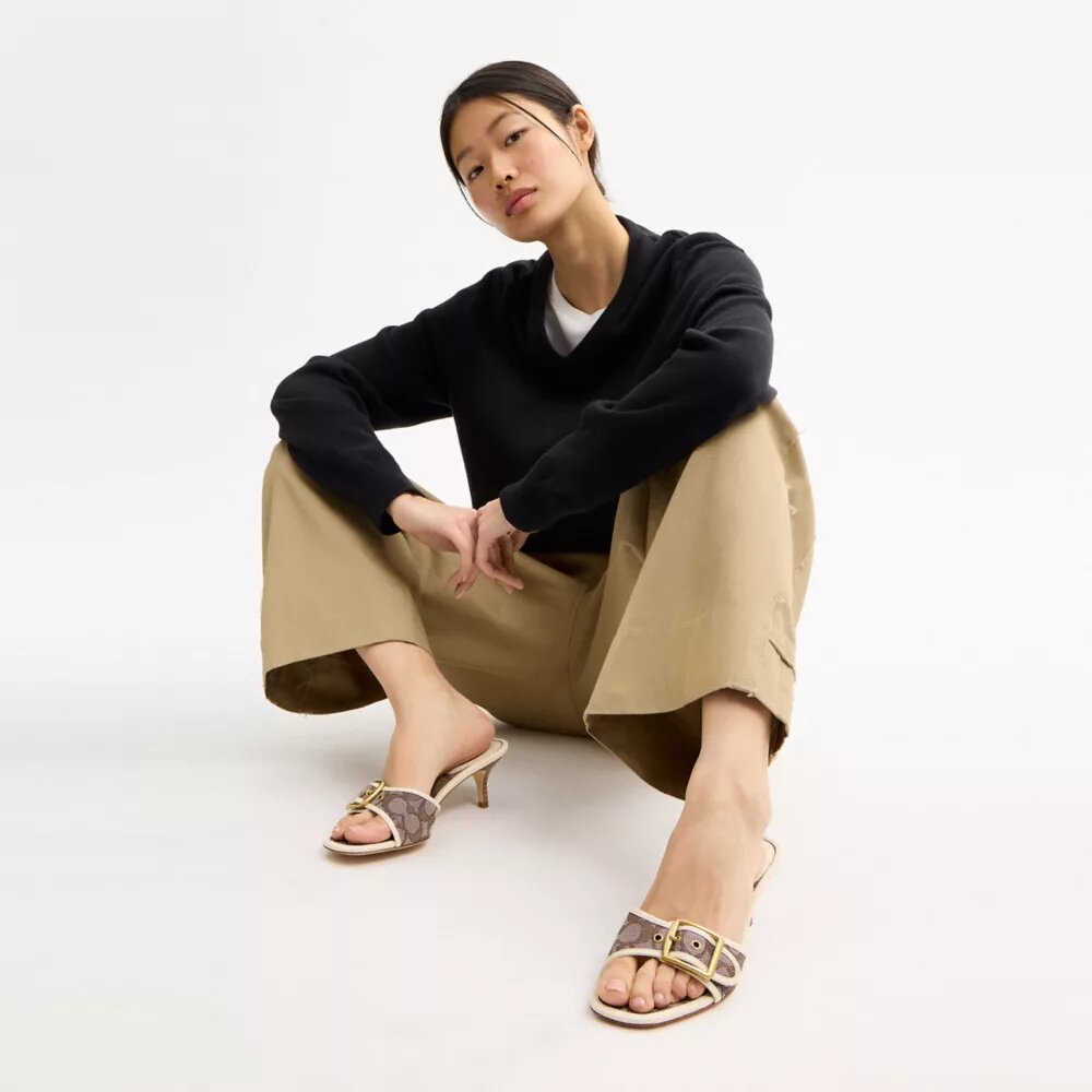 Margot-sandaler i vår signaturjacquard