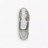 Match-sneakers