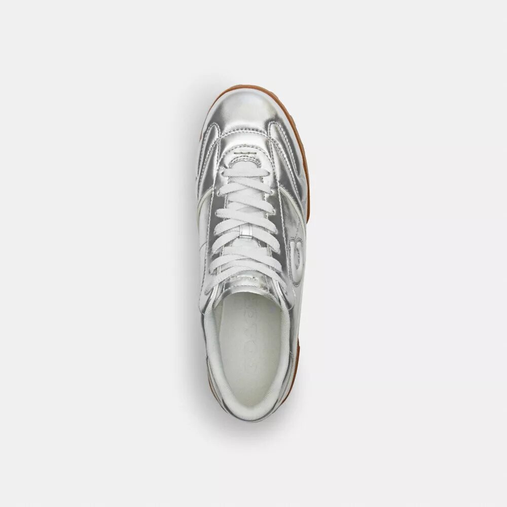 Match-sneakers