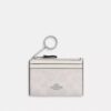 Mini Skinny ID-fodral i Signature Canvas