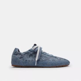 Mjuka sneakers i vår signaturdenim
