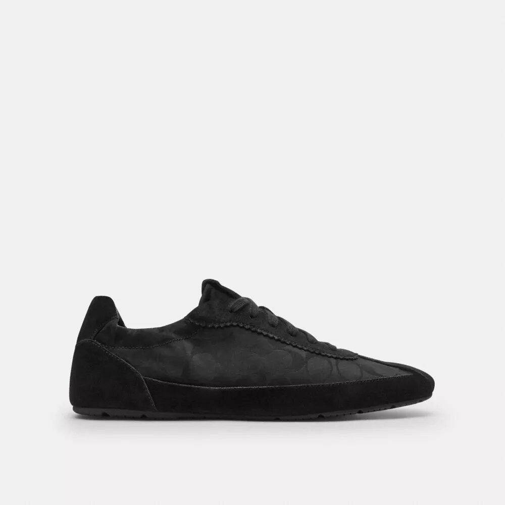 Mjuka sneakers i vår signaturnylon