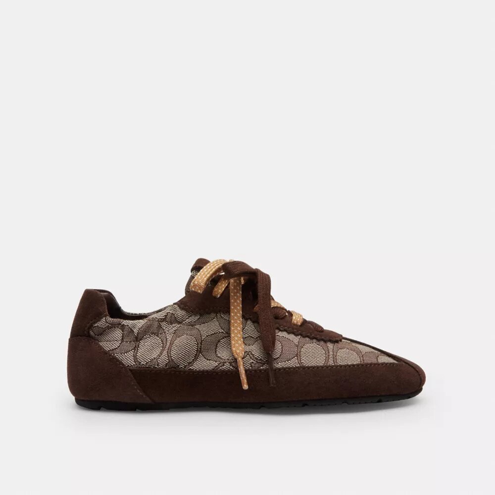 Mjuka sneakers i vårt signaturjacquard