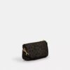 Nolita 19 i Loved Signature Canvas med smycken