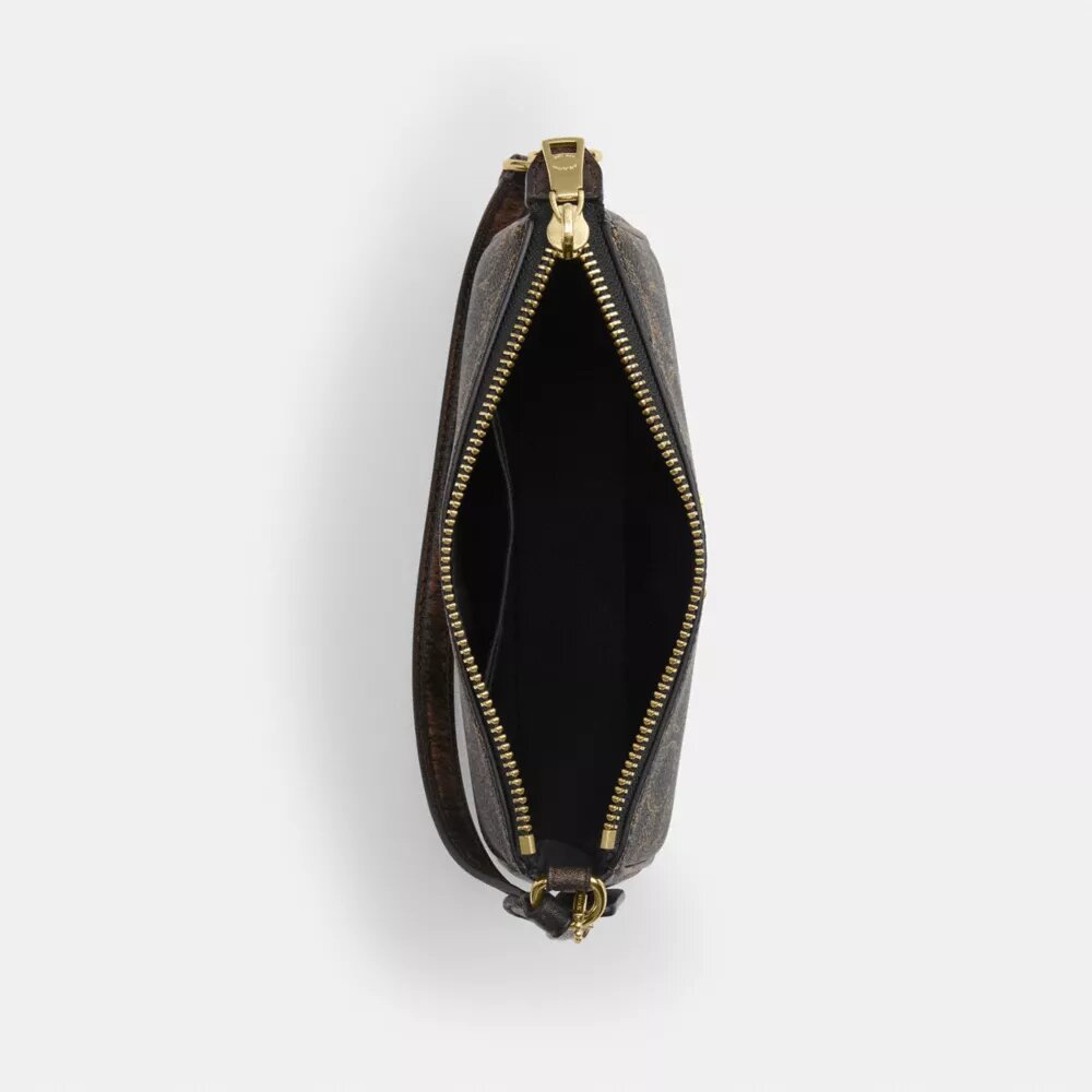 Nolita 19 i Loved Signature Canvas med smycken