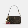 Nolita 19 i Loved Signature Canvas med smycken