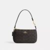 Nolita 19 i Signature Canvas