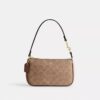 Nolita 19 i Signature Canvas