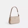 Nolita 19 i Signature Canvas