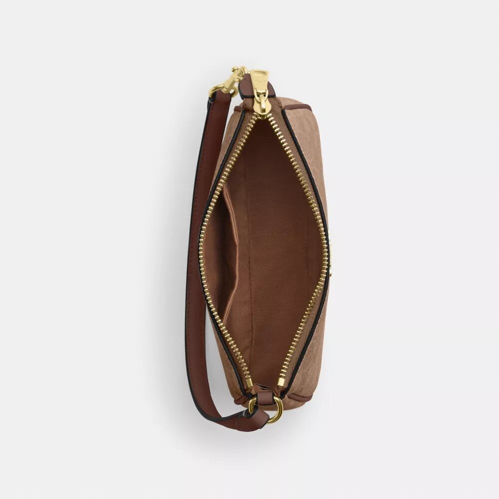 Nolita 19 i Signature Canvas