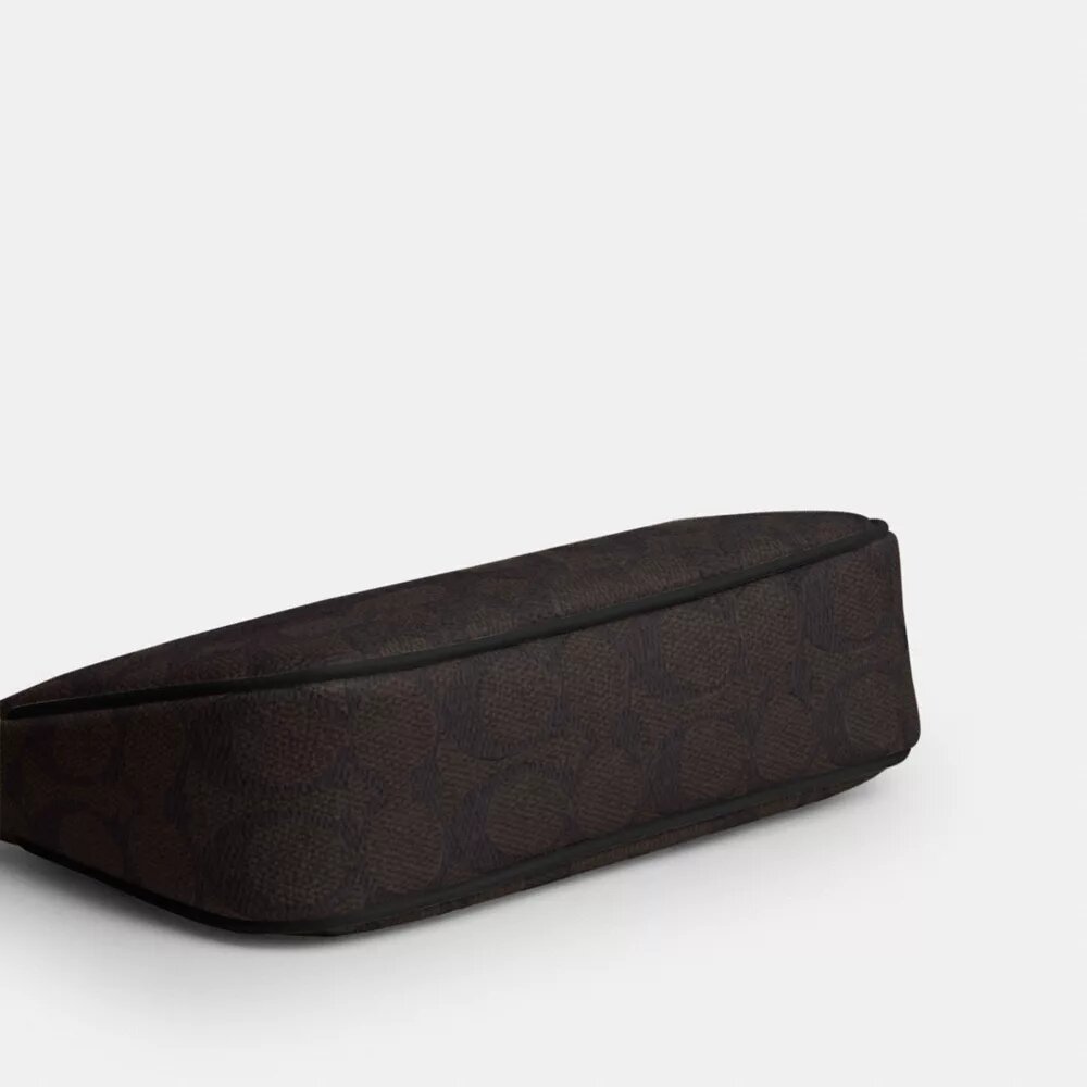 Nolita 19 i Signature Canvas