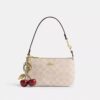 Nolita 19 i Signature Canvas