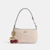 Nolita 19 i Signature Canvas