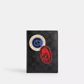Passfodral i Signature Canvas med patchar