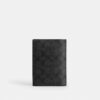 Passfodral i Signature Canvas med patchar
