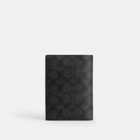 Passfodral i Signature Canvas med patchar